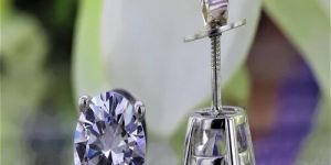 Solitaire Moissanite Diamond Stud Earrings