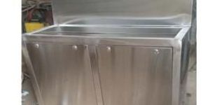 SS Foot Operated Surgical Scrub Sink Station