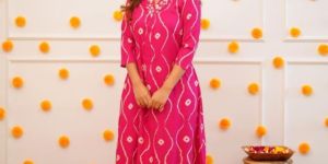 Neckline Thread Work Leheriya Kurti Pant Set