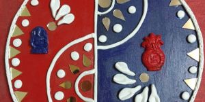 Lippan Art Round Paintings