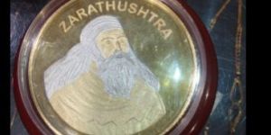 Asho zarthushtra coins,pendants. Available in 5,10,20,50,100 gm. 92.5 pure silver