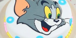 Fondant Cartoon Cakes