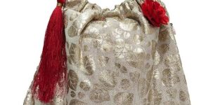 woodpotli9 1 Potli Bag