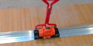 SCREED VIBRATOR RVS25E THREE PHASE