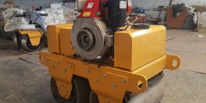 Walk behind Roller FVR600