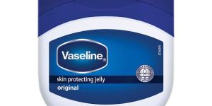 Vaseline Petroleum Jelly