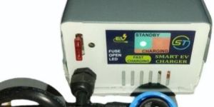 Lithium-Ion Battery Charger