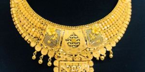 Fancy Light Weight Necklace