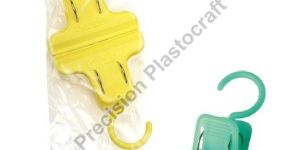 Spark Wide Plastic Cloth Clip