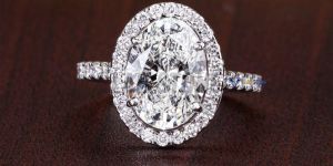 Starshine Oval & Round Cut Diamond White Gold Ring