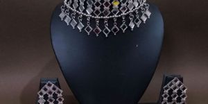 Silver Mirror Jewellery Set