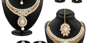 Sukkhi AD Necklace Set with Set of 10 Changeable StoneSet of 2