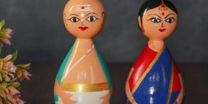 Wooden Pandit Couple Toy