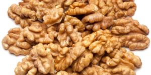 Walnut Kernels