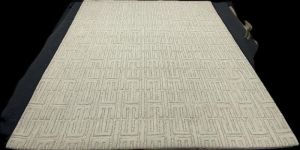 Ivory Silver Woven Knotted Wool Rug