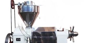 Oil Expeller Machine