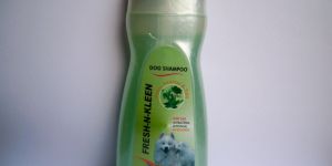 Triciosan Aloevera Glycerin Neem Pets Shampoo
