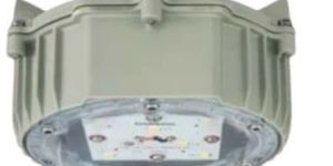 Crompton 40 Watt LED Well Glass Light