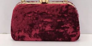 Women Maroon Velvet Clutch Bag