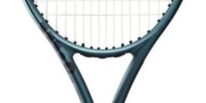 Wilson Ultra Team V4 Tennis Racket