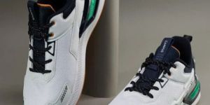 WEEKENDER White Men's Sneakers