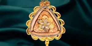 Bridal Rose Gold Dollar Pendant