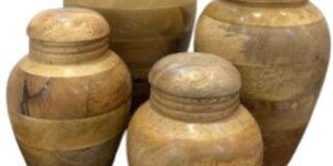 Wooden Urns Set of 4