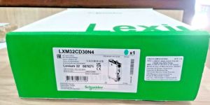 LXM32CD30N4 Schneider Electric Motion Servo Drive