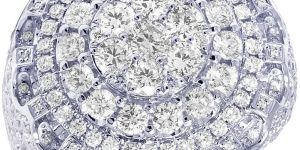 White Gold Diamond RIng In VS2-SI1 Clarity F-G Color