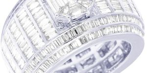 White Gold Lab Grown Diamond Ring in Baguette Shape Diamond