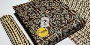 Ladies Black Cotton Printed Unstitched Suit