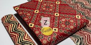 Ladies Red Cotton Printed Unstitched Suit