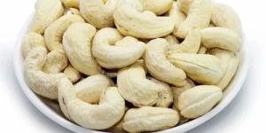 W240 Whole Cashew Nuts