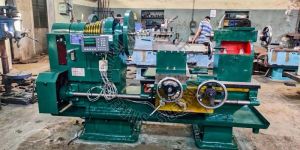 Heavy Duty Lathe Machine