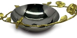 Shiny Tipsy Serving Bowl