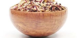 DEHYDRATED PINK ONION FLAKES