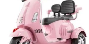 Unisex 2 Seater Big Size Ride-On 12V Battery Vespa scooter with 3 Wheels Power for Children