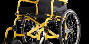 SOMA 215 Wheelchair