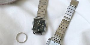 SS Vintage Square Dial Watch