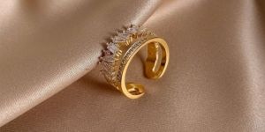 Zircon Gold Double Opening Rings