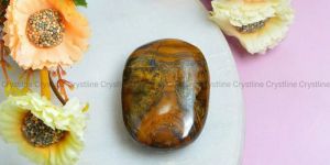 Tiger Eye Palmstone