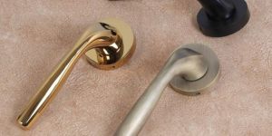 P-211 Lever Door Handle