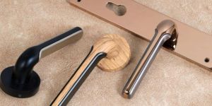 P-220 Lever Door Handle