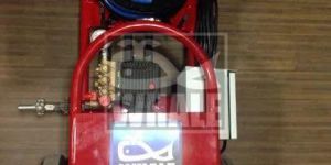 Whale Drain Cleaning Machine