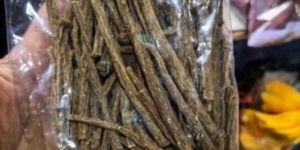 Dried Irani Akarkara Root