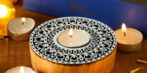Stylish Wooden Tea Light Candle Holders