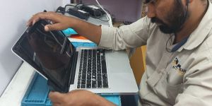 Laptop Repair Service