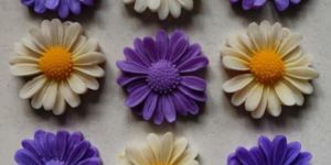 Small Flowers Candle