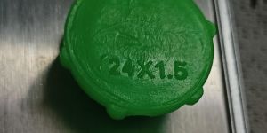 24x1.5 mm Green Plastic BSP Threaded Cap