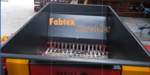 Twin Shaft Metal Shredder Machine